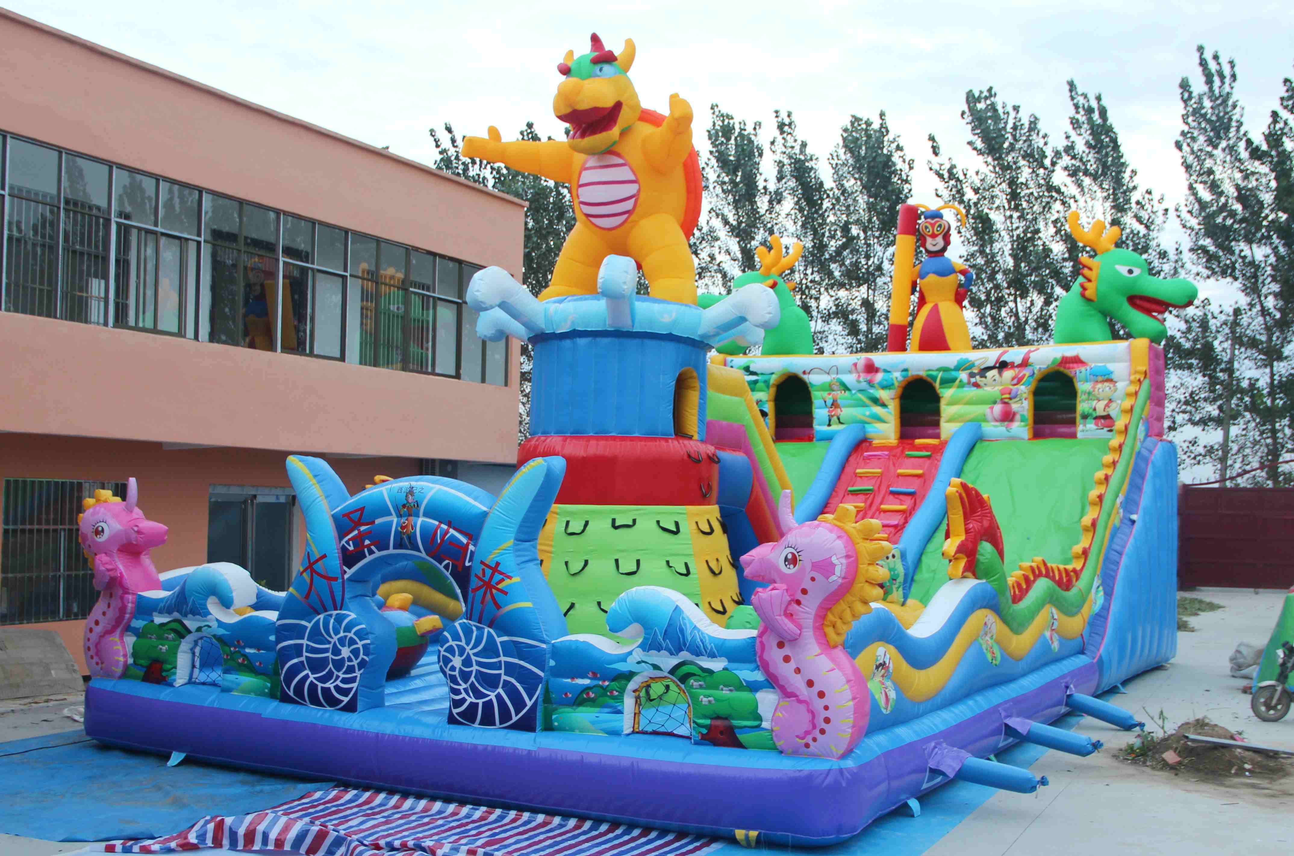 大圣歸來充氣城堡